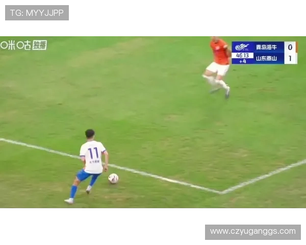 马纳法倒地引发VAR判罚点球 吴曦冷静点射帮助申花领先 马纳法倒地引发VAR判罚点球 吴曦冷静点射帮助申花领先