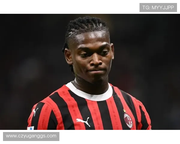 莱奥时隔512天重返米兰主场斩获进球再次点燃球迷热情